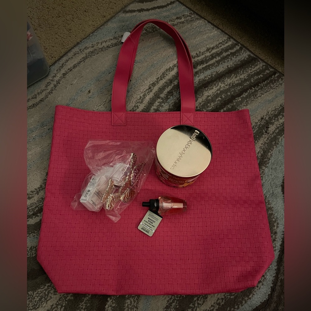 Bath & Body Works brightest bloom set